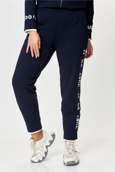 Костюм из трикотажа: бомбер и зауженные брюки спорт-шик Bonna Image 889 синий - фото 16