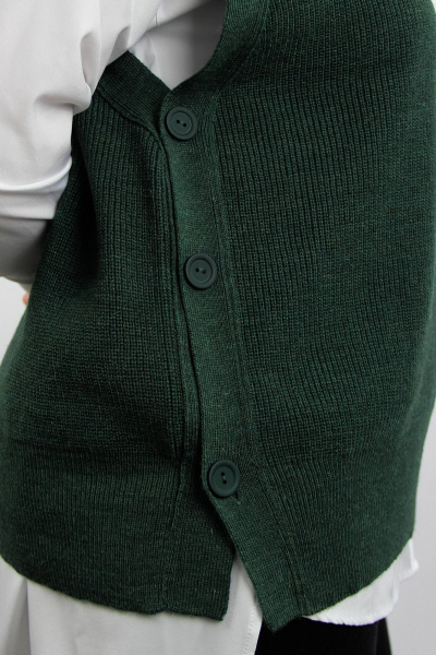 Зеленый вязаный жилет без боковых швов для повседневного стиля Полесье С1056-24 4С0855-Д43 158,164 лишайник_меланж - фото 3