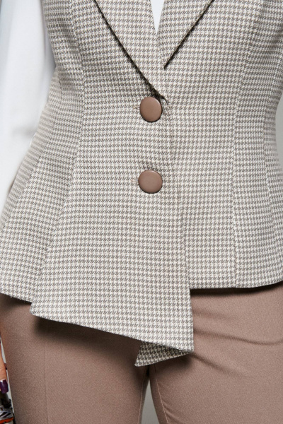 Длинный костюм 3-ка из твида с жилетом и блузой Beautiful&Free 6262 беж+гусиная_лапка - фото 5