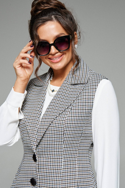 Деловой костюм 3-ка из твида с жилетом и блузой Beautiful&Free 6262 черный+гусиная_лапка - фото 6