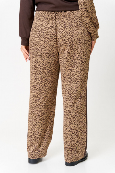 Комфортный комплект джемпер и брюки из трикотажа OVERYOU М190 бежевый_коричневый - фото 8