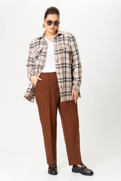 Двойка из бежевых брюках и рубашке оверсайз OVERYOU М191 бежевый_ореховый - фото 9
