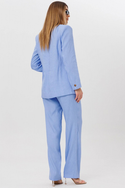 Классический льняной костюм для офиса и деловых мероприятий AMIE by Ma Сherie 8009 голубой - фото 4