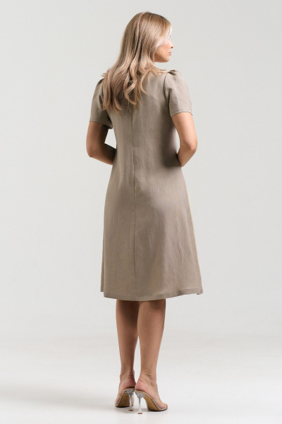 Летнее платье с бантовыми складками и кокеткой AltaModa 1033-4 светло-коричневый - фото 2