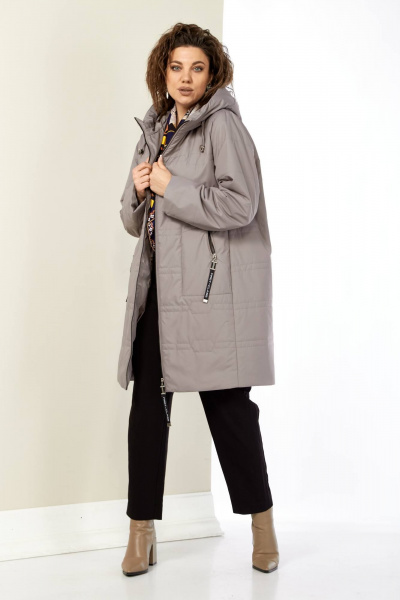 Серая демисезонная куртка с утеплителем и капюшоном Shetti 2180 пудра - фото 6