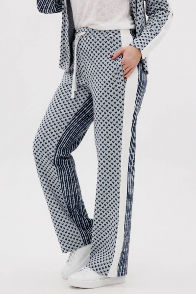 Мерцающий демисезонный комплект из брюк и джемпера Fantazia Mod 5064 голубой - фото 2