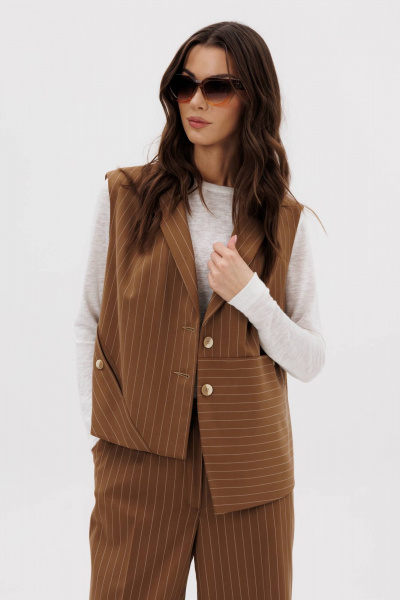 Демисезонные брюки со стрелками и жилет в деловом стиле Fantazia Mod 5046 - фото 3