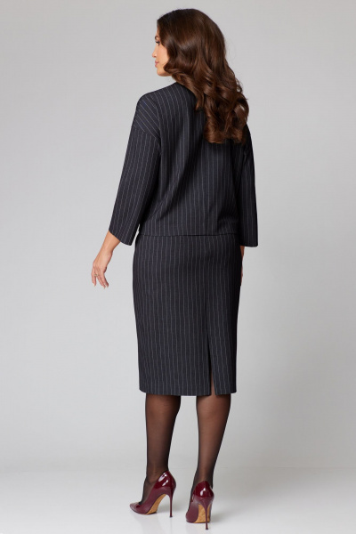 Деловой комплект жакет и юбка из полосатого текстиля Мишель стиль 1215 темно-серый - фото 2