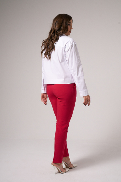 Белая текстильная блузка с застежкой и отделочными строчками Панда 198340 белый - фото 7