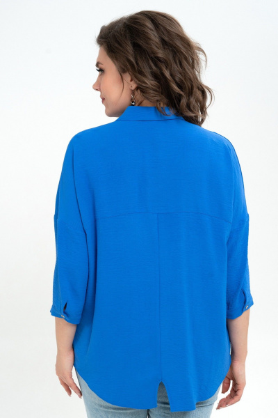 Длинная свободная блуза из текстиля с кокеткой Пинск-Стиль 3076 голубой - фото 8