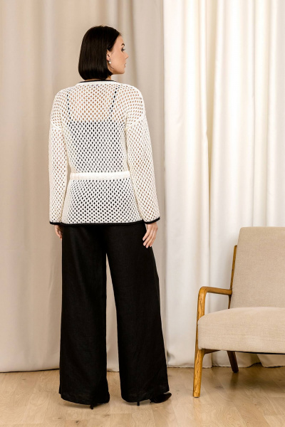 Джемпер из хлопкового вязаного переплетения с ажуром Romgil РВ0040-ХЛ4 молочный, черный - фото 6