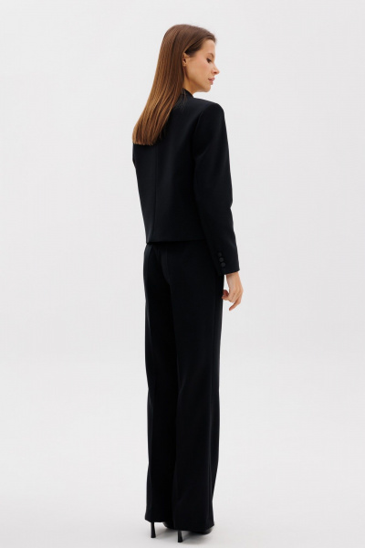 Деловой комплект жакета и брюк из текстиля с атласными деталями THE NAME 2377 - фото 5