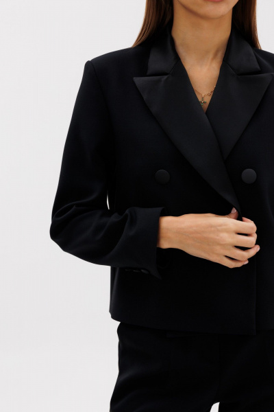 Деловой комплект жакета и брюк из текстиля с атласными деталями THE NAME 2377 - фото 4