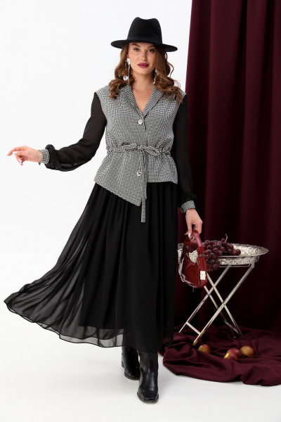 Длинное платье из двух тканей с воротником и сборкой NikVa 900-5 чёрно-белая гус лапка+чёрный - фото 4