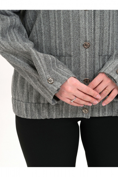 Серый текстильный бомбер с заклепками и свободным силуэтом Пинск-Стиль 207 серый - фото 13