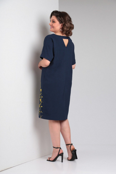 Платье летнее прямое лен-вишер с вышивкой LadisLine 1554 синий - фото 5