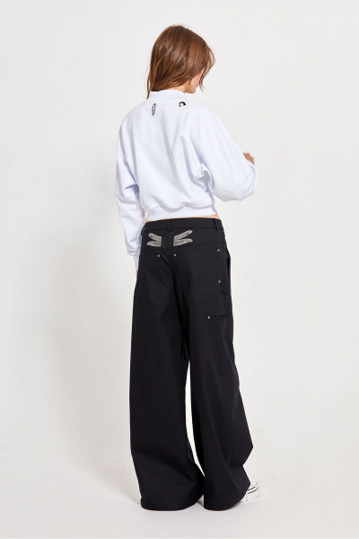 Джегинсы расклешенные из джинса с вышивкой и кожаной аппликацией Rivoli 5237 - фото 6