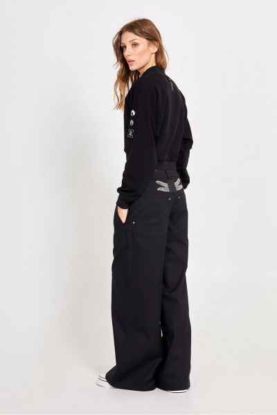 Джегинсы расклешенные из джинса с вышивкой и кожаной аппликацией Rivoli 5237 - фото 3