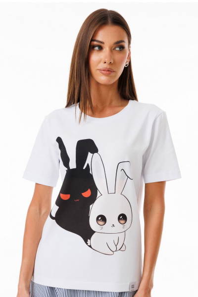 Белая футболка из трикотажа с разнообразными принтами Kivviwear 4039.14 - фото 3