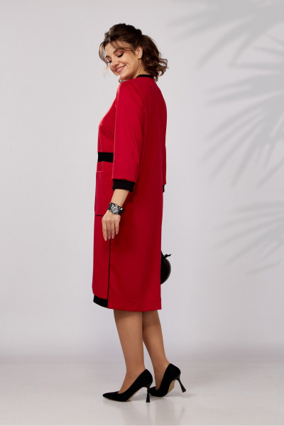 Демисезонное спортивное платье из трикотажа с карманами Lady Secret 3766 - фото 3