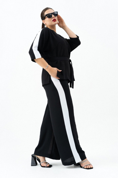 Черный брючный костюм с туникой и контрастными вставками Andina 972 черный/белый - фото 7