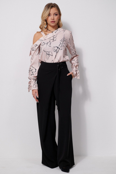 Брюки на запах из ткани с притачным поясом AMUARt 1029 черный - фото 14