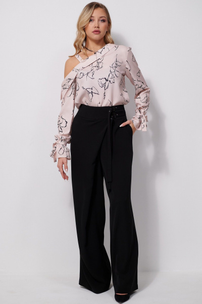 Блуза из текстиля с асимметричным рукавом и воротником AMUARt 1030 пудровый - фото 2