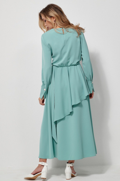 Платье макси полуприлегающего силуэта с резинкой AMUARt 1031 мятно-бирюзовый - фото 16