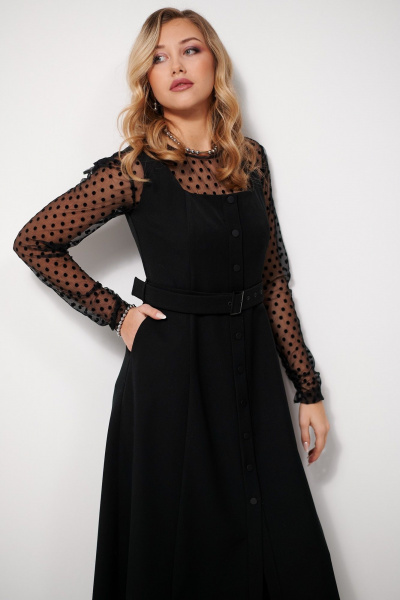 Классический сарафан из костюмной ткани с пряжкой AMUARt 1033 черный - фото 9