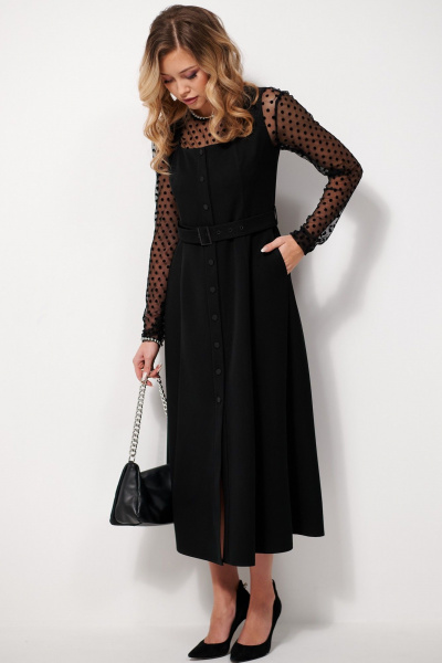 Классический сарафан из костюмной ткани с пряжкой AMUARt 1033 черный - фото 6