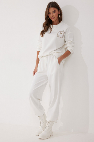 Джемпер с кулисой, вышивкой и спущенными плечами Lyushe 4059 молоко - фото 7