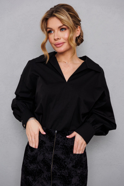 Блуза хлопковая с рукавами и вырезом на груди AMORI 6464 чёрный - фото 1