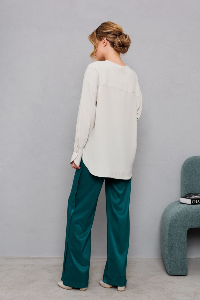 Блуза из текстиля с эффектным цветом оливки AMORI 6465 светлая_оливка - фото 3