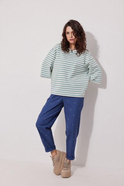 Модные брюки-бананы из джинса с карманами и подворотом MG Wear 4145 синий - фото 9