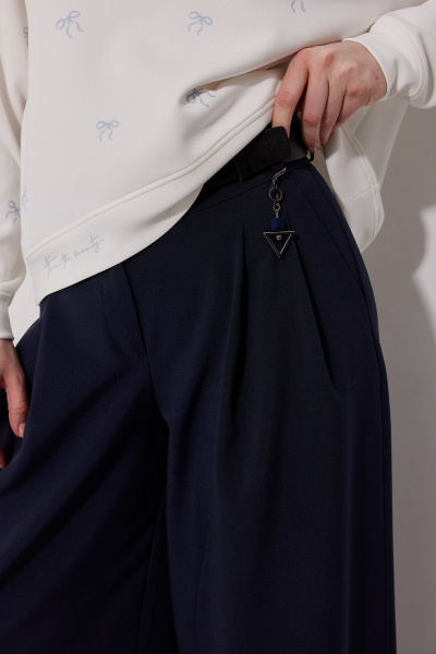 Синие брюки-карго из костюмной ткани с съемным элементом MG Wear 4147 синий - фото 3