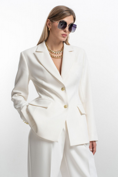 Молочный костюм: свободные брюки и жакет из текстиля с складками SILVERSPICE S-1529 молоко - фото 9