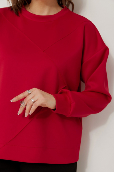 Свободный демисезонный свитшот из трикотажа для повседневных образов BegiModa 4116 алый - фото 9