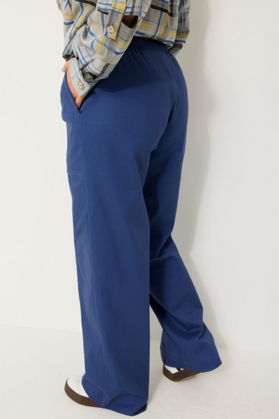 Широкие джинсовые брюки со стрейчем для комфортных повседневных образов BegiModa 6062 сапфир - фото 6