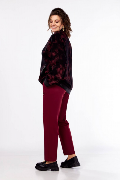 Бомбер и брюки свободного кроя для стильных образов Ольга Стиль С-907 черный+бордовый - фото 7