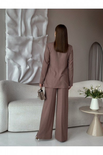 Деловой костюм женский жакет и брюки коричневый Dilana VIP 1992 шоколад - фото 5