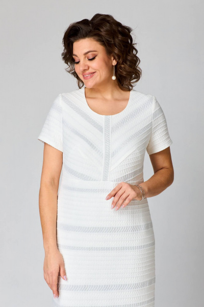 Летнее белое платье из трикотажа с вырезом и подрезом Slaviaelit 550 - фото 4