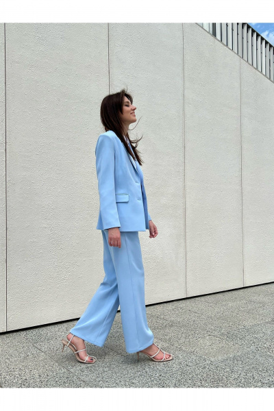 Голубой демисезонный жакет однобортный с прорезными карманами i3i Fashion 403/3 - фото 4