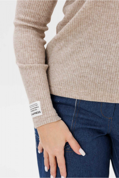 Бежевый трикотажный джемпер свободного силуэта Mislana 810/1 капучино - фото 8