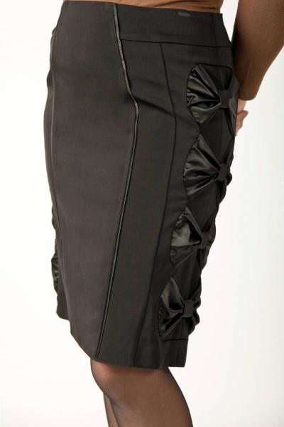 Юбка карандаш с отделкой из атласных бантов Klever 399 черный - фото 2