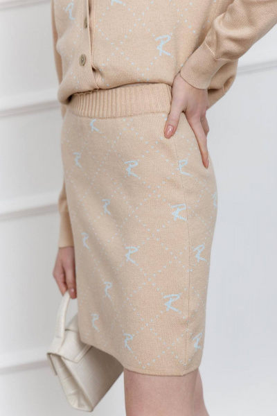 Юбка прямого силуэта из жаккардового трикотажа Romgil РВ0021-ХЛ2 крем-брюле,бледно-голубой - фото 4