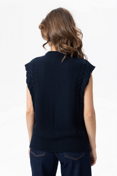 Объемный жилет из трикотажа с заниженной линией плеча и воротником-стойкой Romgil РВ0108-ШЕ5 темно-синий - фото 2