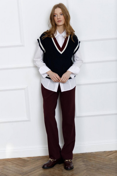 Жилет женский вязаный из шерсти и акрила Romgil 905ШТЗ  темно-синий,молочный,красновато-бордовый - фото 4