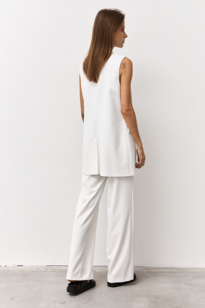 Жилет Luitui R3016 молочный - фото 4