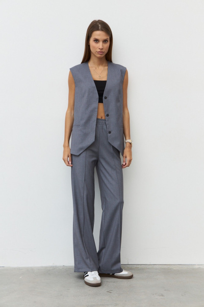 Жилет из костюмной ткани в деловом стиле Luitui R3013.2 - фото 4