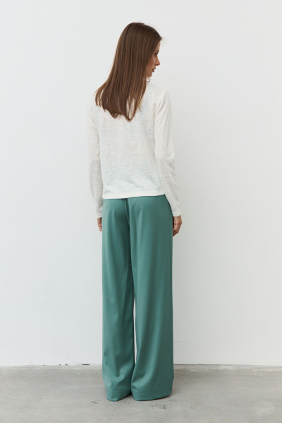 Демисезонные широкие брюки из костюмной ткани Luitui R2019 нефритовый - фото 3